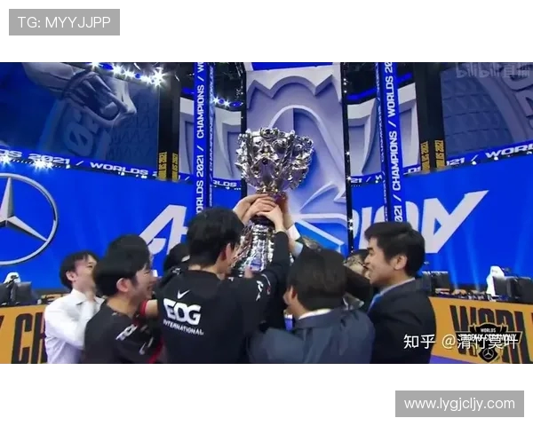 全球总决赛激情开战各大战队鏖战巅峰谁能问鼎年度最强荣耀桂冠