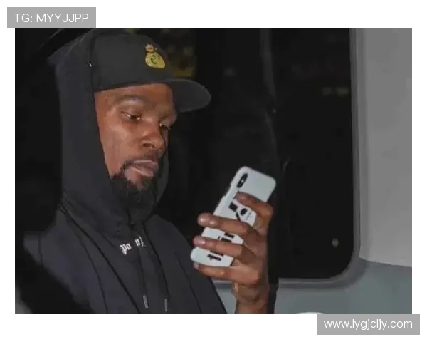 凯文·杜兰特领衔篮坛新时代荣耀之路勇敢追梦与挑战极限