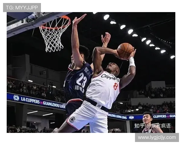 洛杉矶快船迎战强敌全力以赴争夺季后赛名额精彩对决即将上演 洛杉矶快船迎战强敌全力以赴争夺季后赛名额精彩对决即将上演