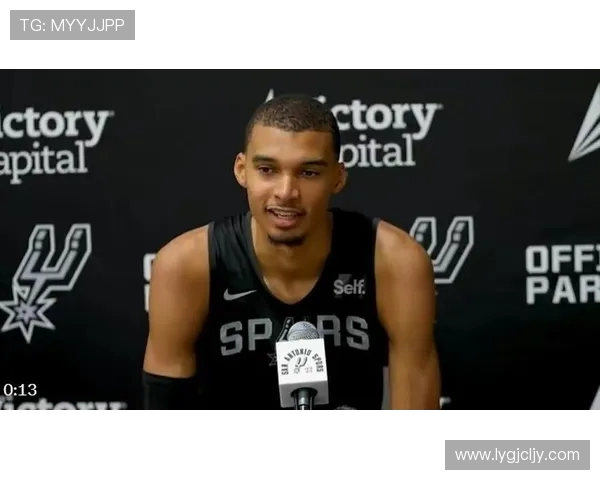 维克托·文班亚马：从篮球新星到未来NBA统治者的成长之路