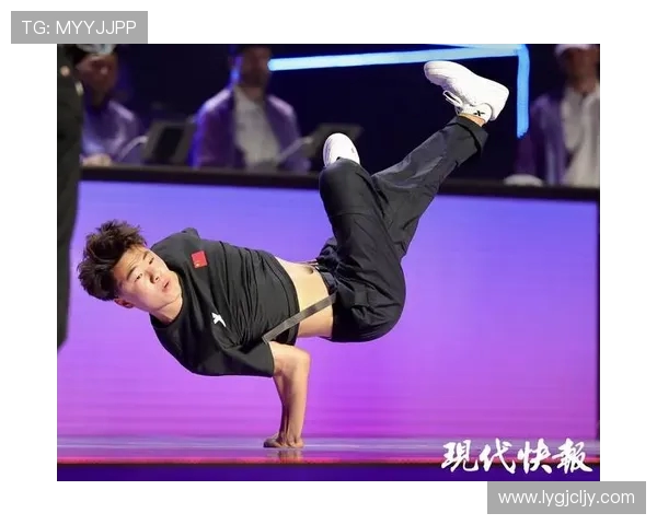 全国街舞大赛点评：西安滑板队在技术表现上的精彩亮相与独特风格分析