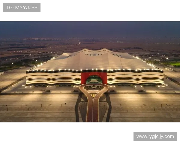 卡塔尔与中国足球对决的精彩瞬间与球场氛围全景回顾